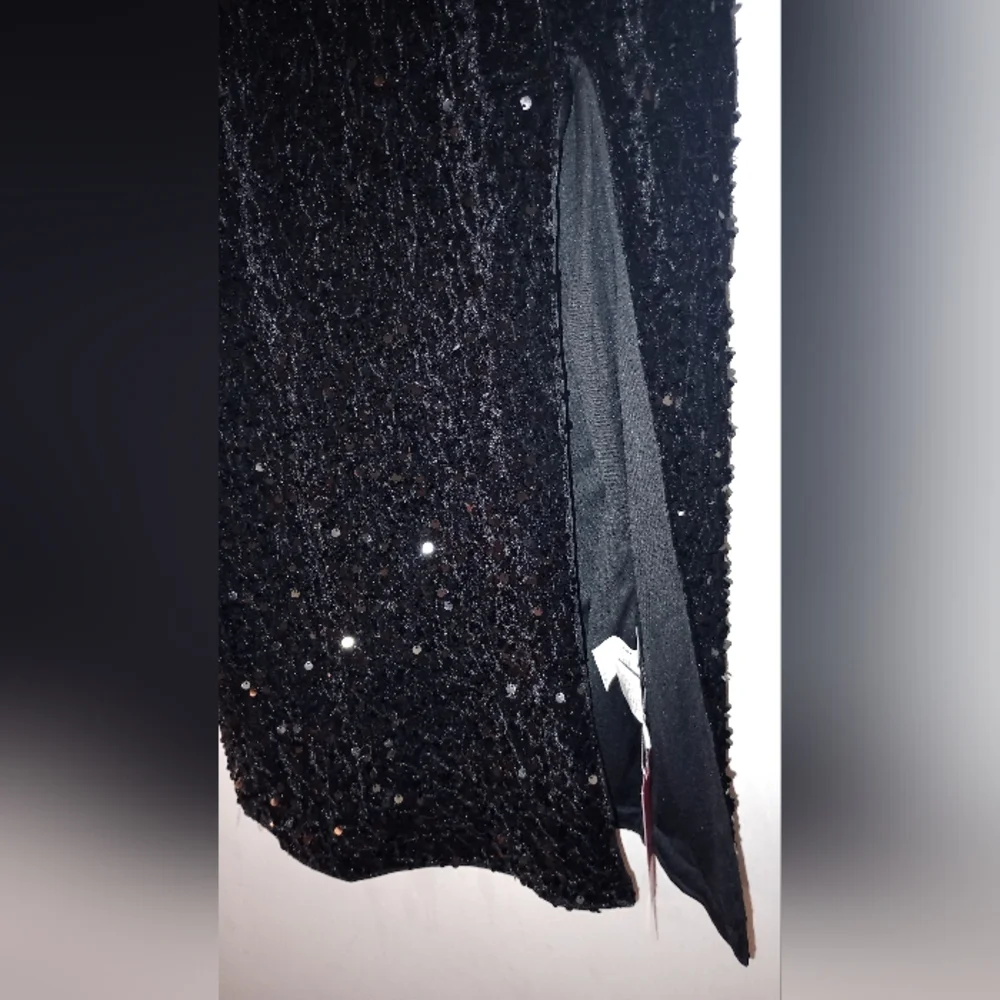 LAST CHANCE SALE Black Shein Icon Dress - Picture 9 of 14